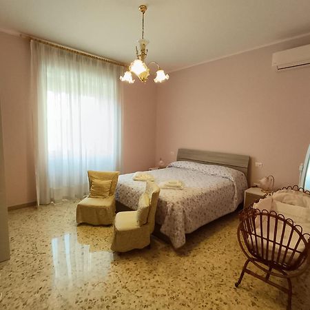 Domus Lineker Apartment Venafro Exterior photo